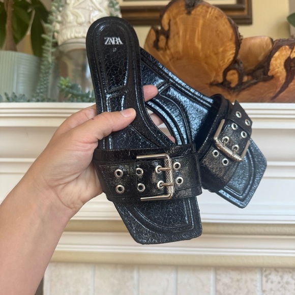 Zara Black Chunky Silver Buckle Hardware Edgy Slip on Slide Size 37/6.5 - Picture 2 of 7